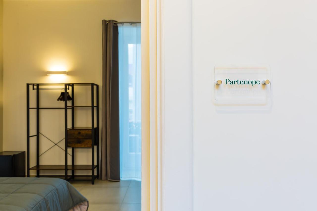 Residenza Partanna By Napoliapartments Luaran gambar