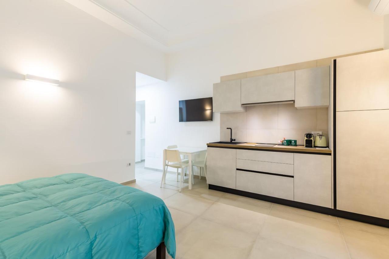 Residenza Partanna By Napoliapartments Luaran gambar
