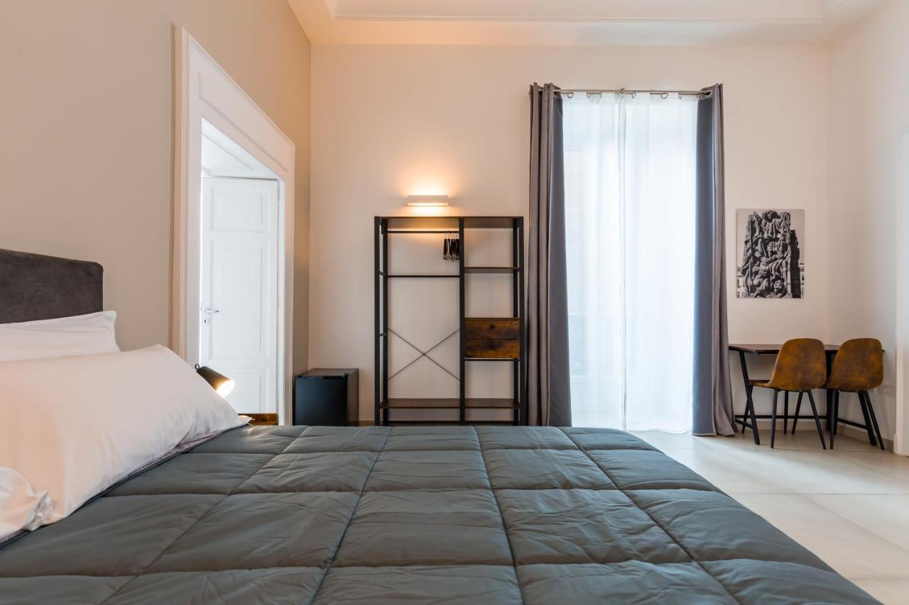 Residenza Partanna By Napoliapartments Luaran gambar