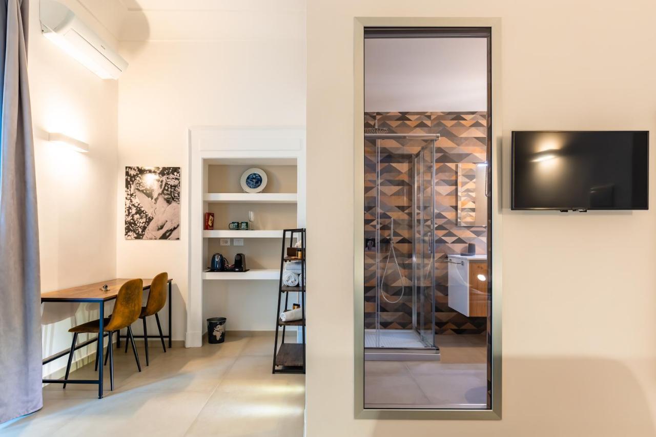 Residenza Partanna By Napoliapartments Luaran gambar