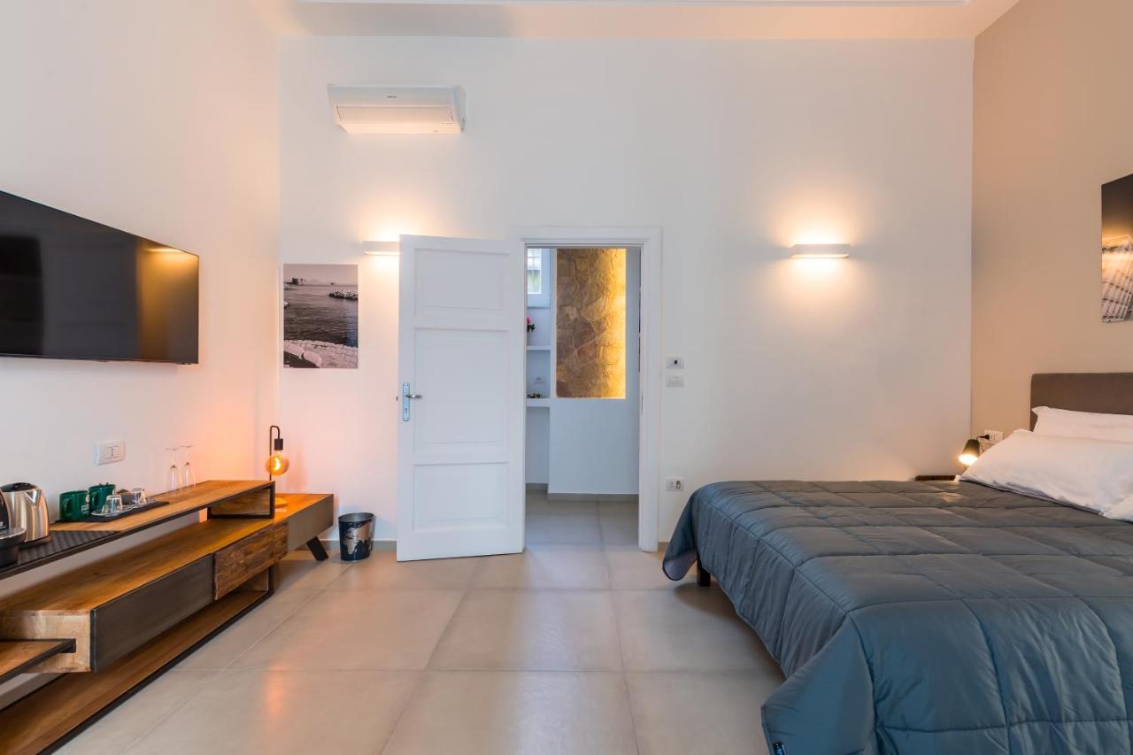 Residenza Partanna By Napoliapartments Luaran gambar