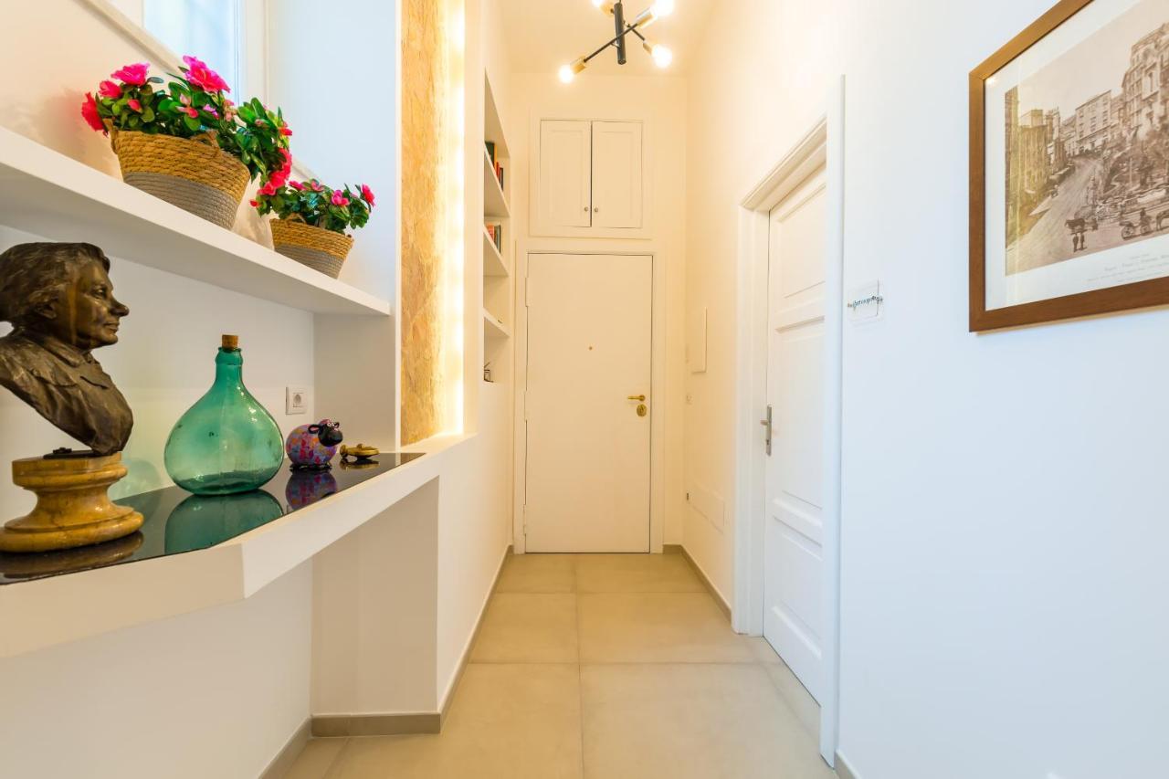 Residenza Partanna By Napoliapartments Luaran gambar